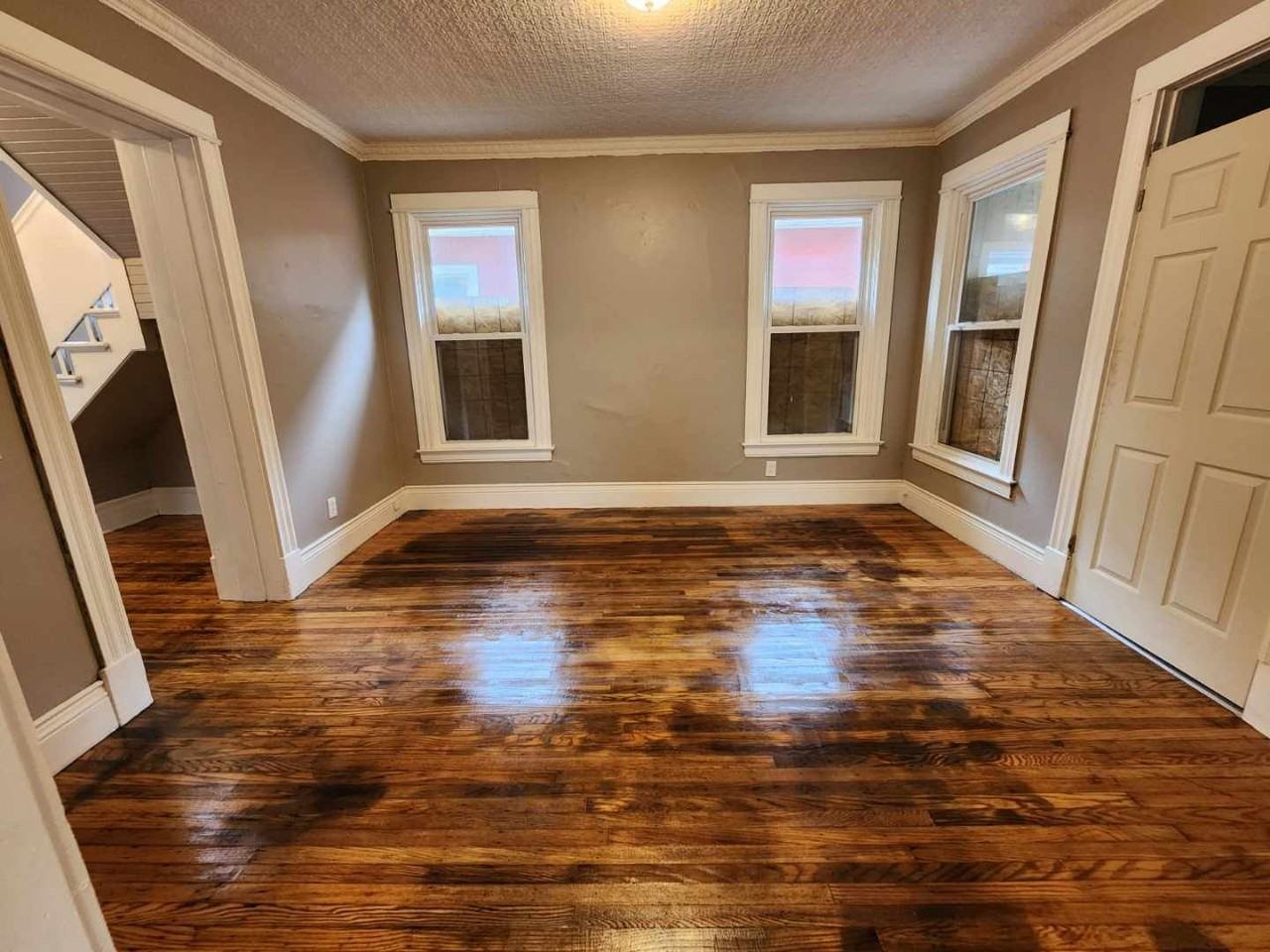 35 Masseth St - Photo 2 of 17