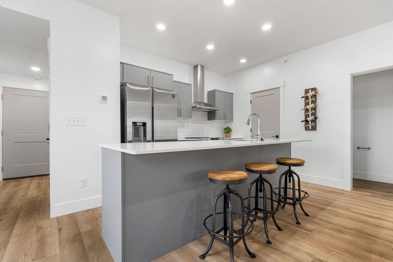 NorthWest TownHomes - Photo 4 of 49