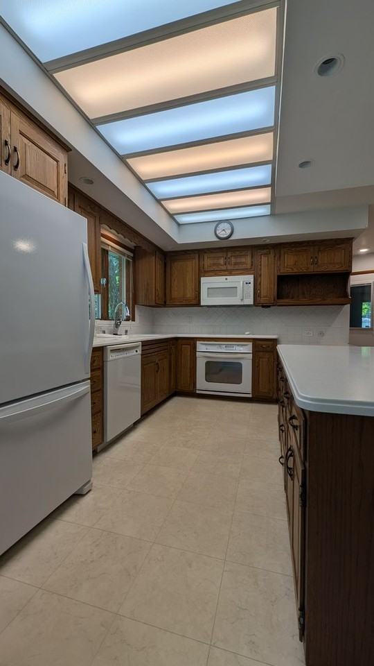 7907 W R Ave - Photo 5 of 28