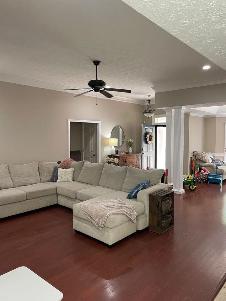 453 Saddlebrook Trl - Photo 3 of 21