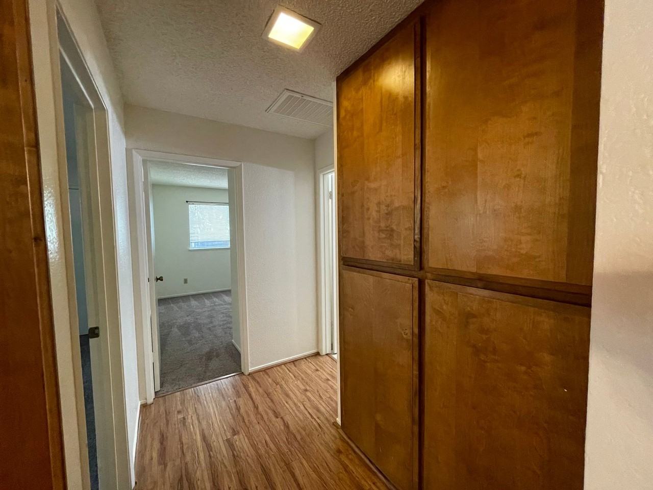 4830 Suncrest Way - Photo 6 of 17