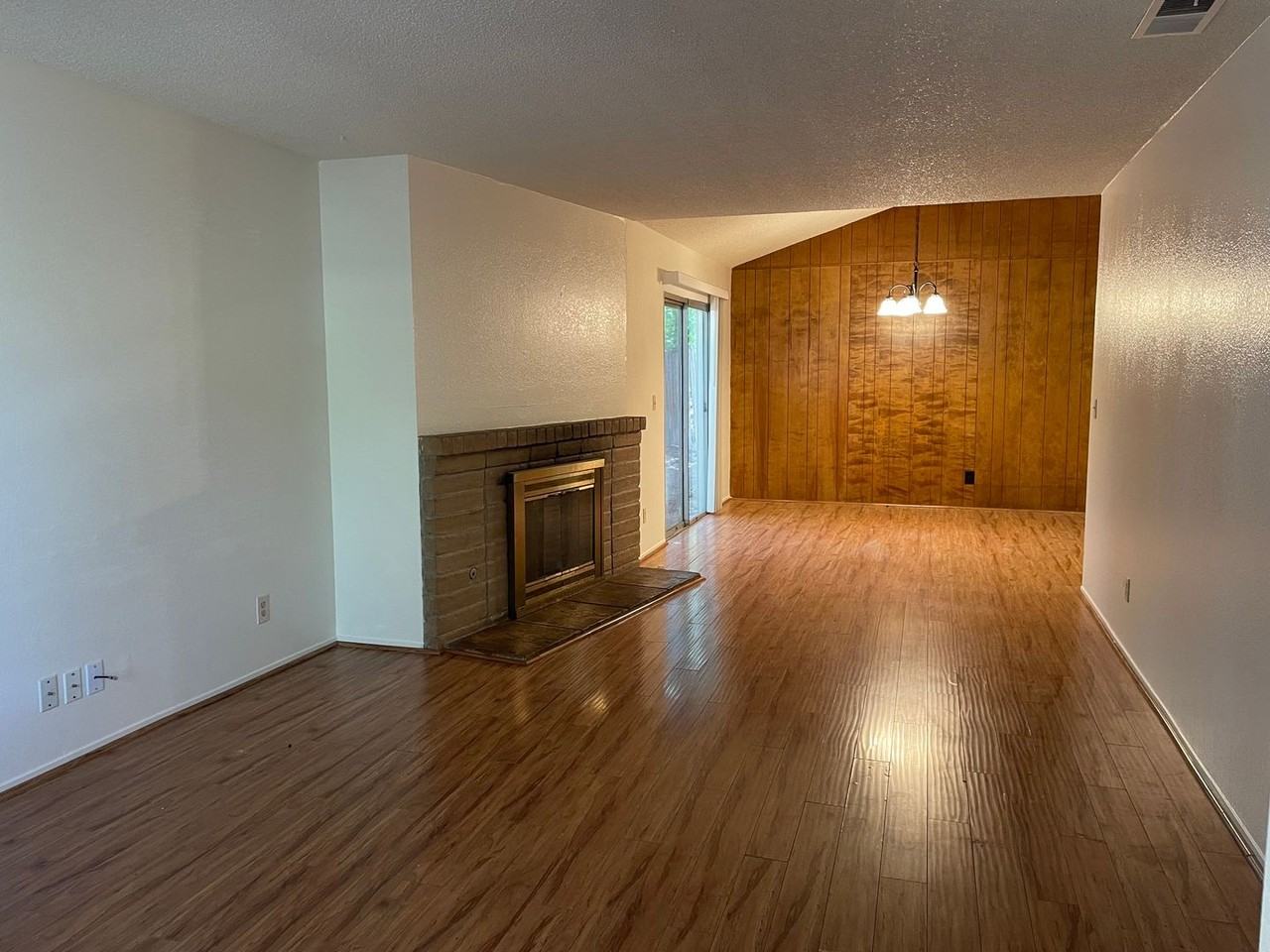 4830 Suncrest Way - Photo 3 of 17
