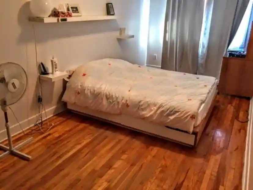 8625 Av Champagneur - Photo 3 of 7