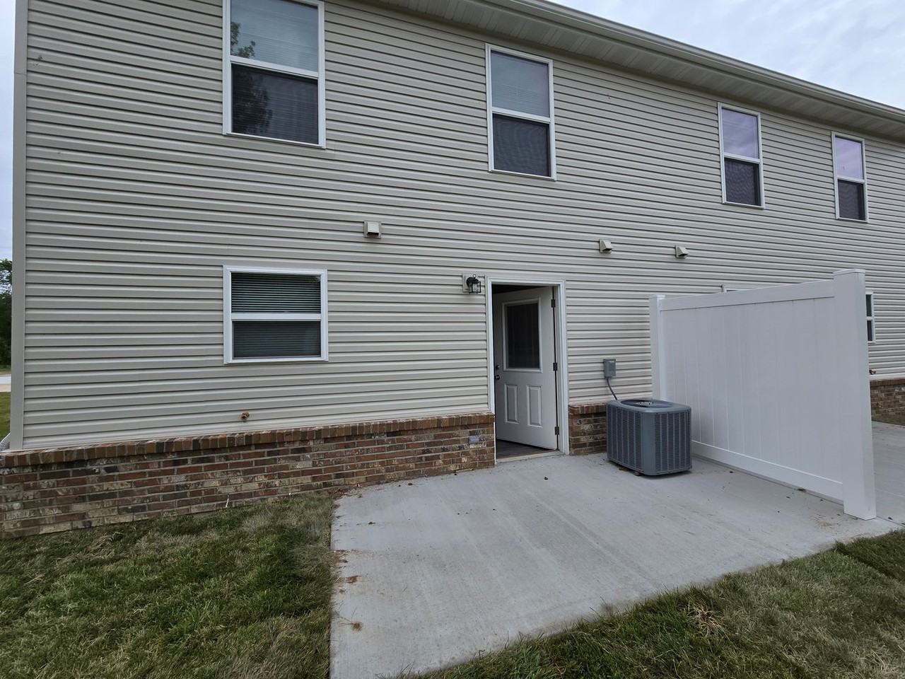 Granada Estates - Photo 2 of 22