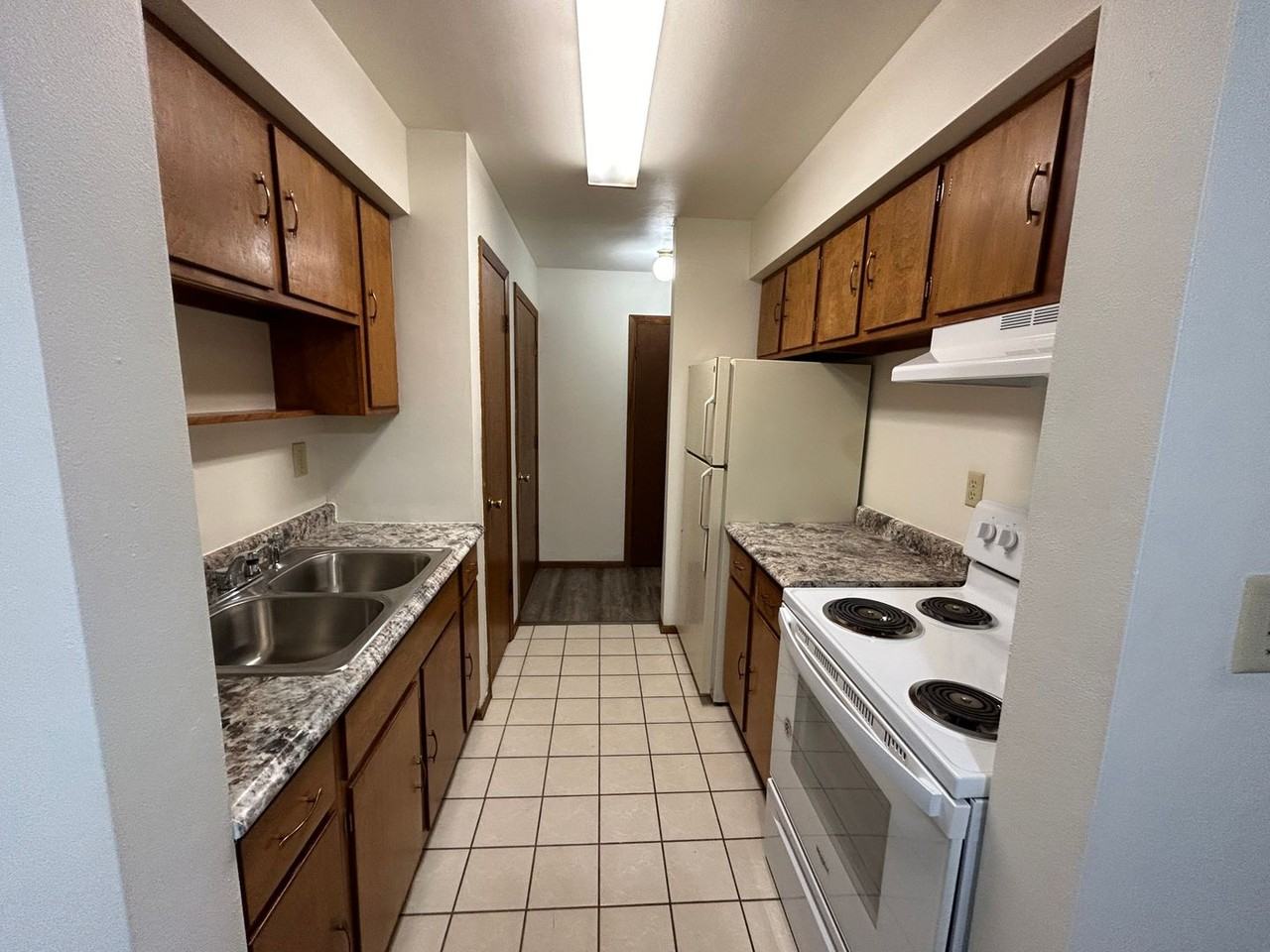 Cranston Terrace Apartments LLC - Photo 5 of 24