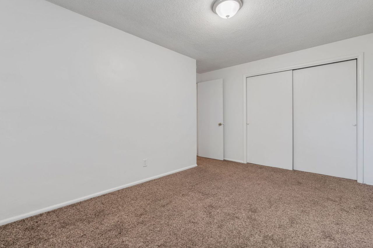 Orchard Drive Apartments - Photo 2 of 37