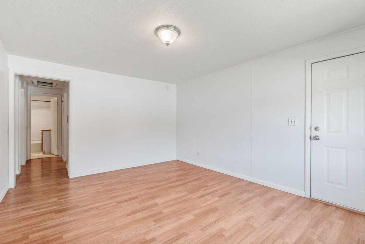 Orchard Drive Apartments - Photo 6 of 37