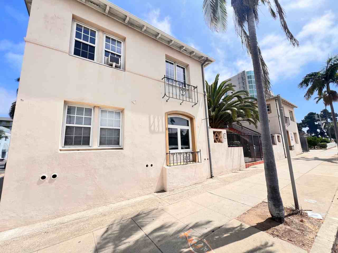 510 Upas St - Photo 2 of 14