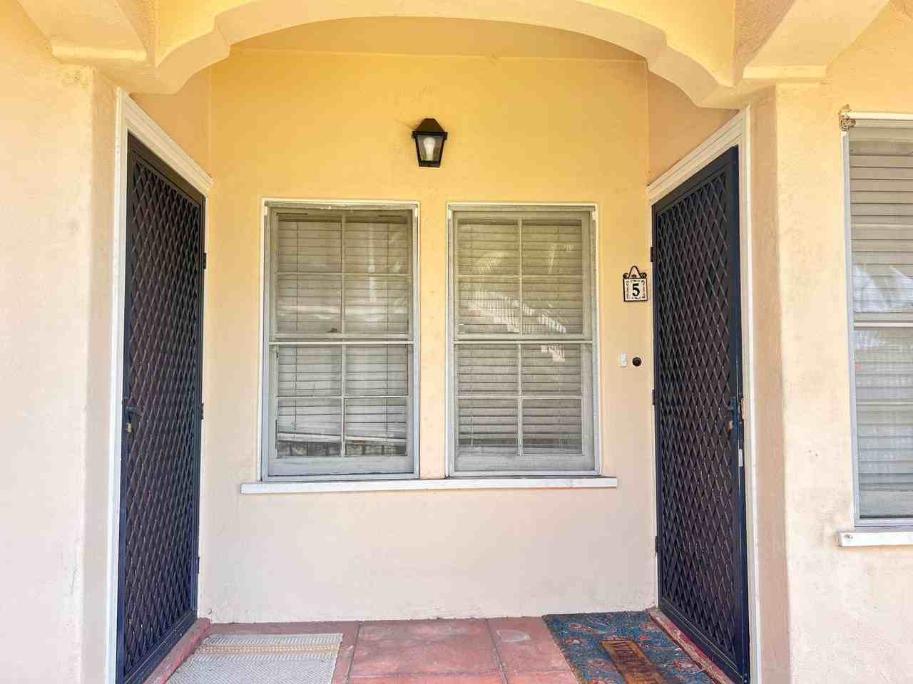 510 Upas St - Photo 5 of 14