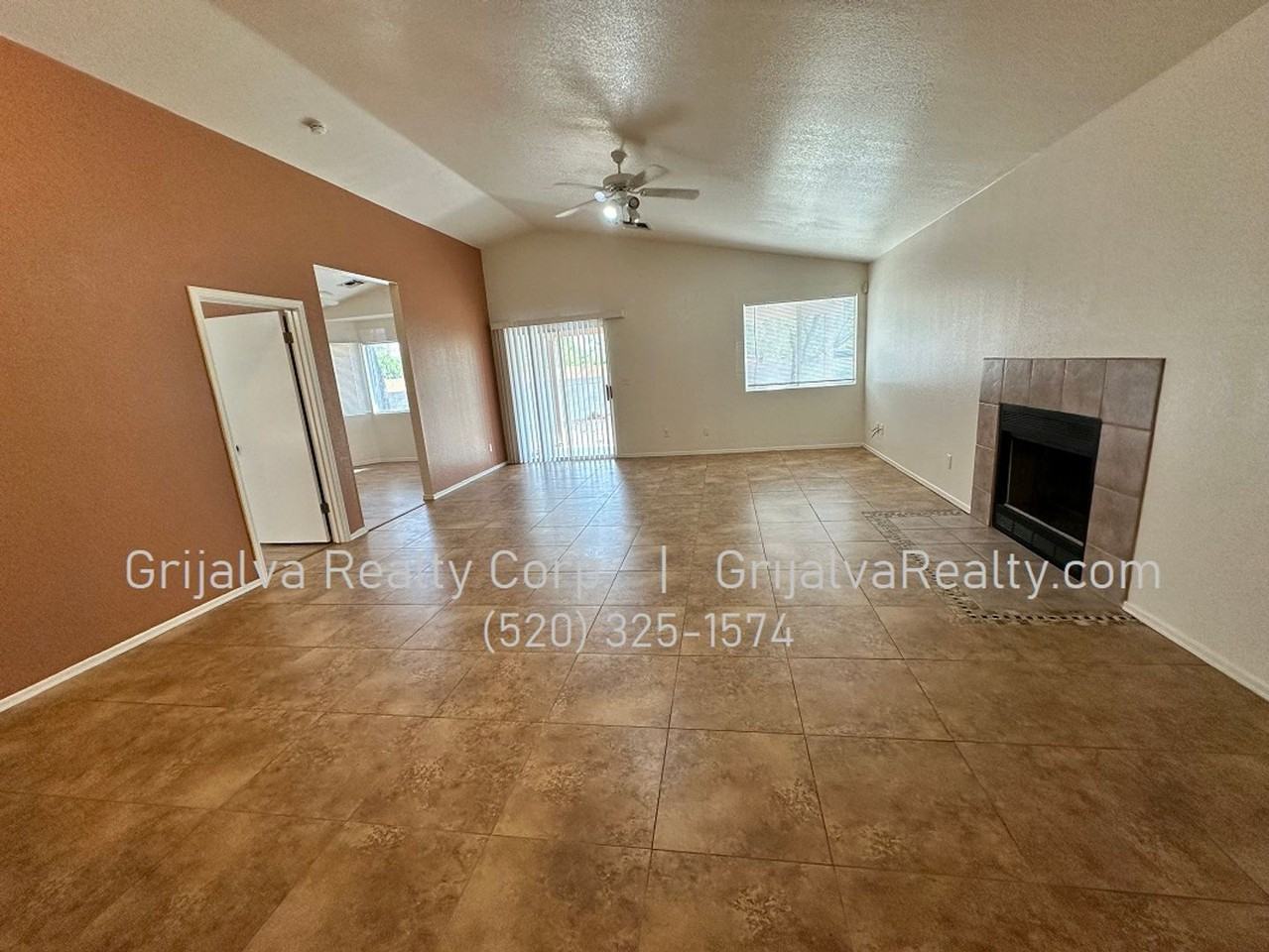 1600 E Saint Jerome St - Photo 3 of 15