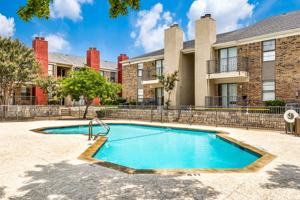 featured image of 9600 Forest Ln