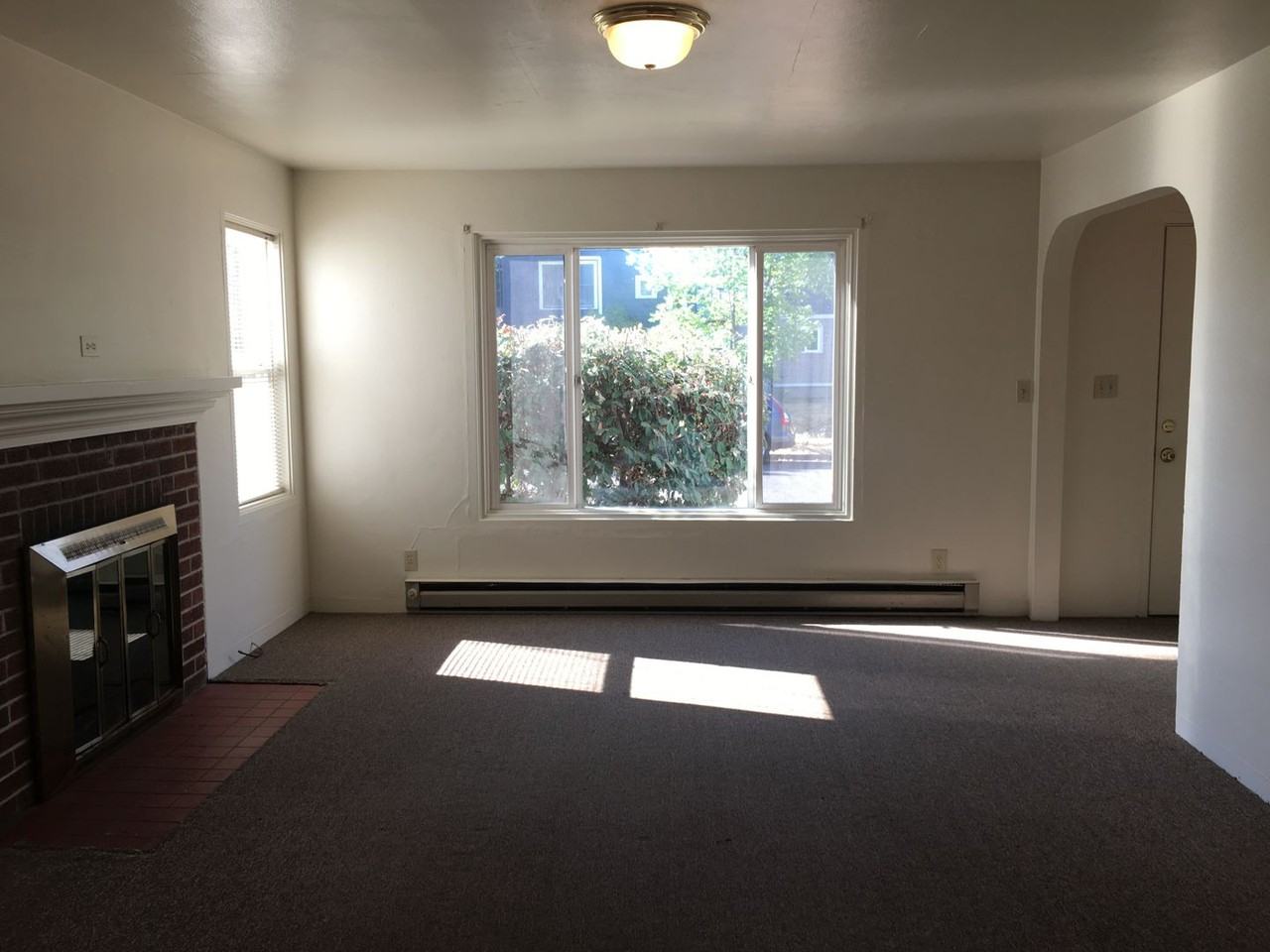 711 E 23rd Ave - Photo 3 of 15