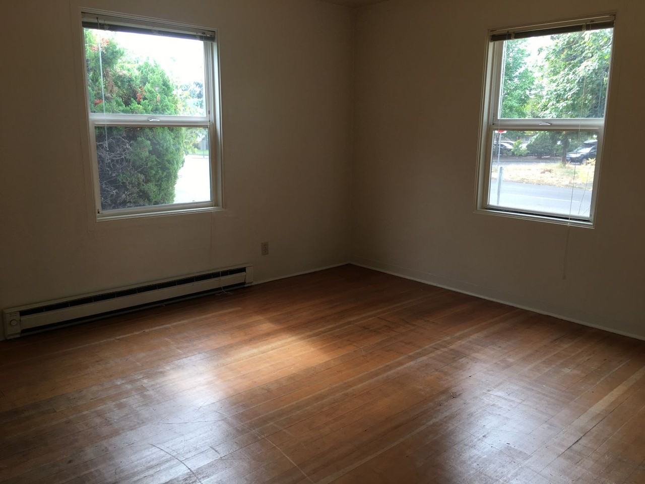 711 E 23rd Ave - Photo 7 of 15