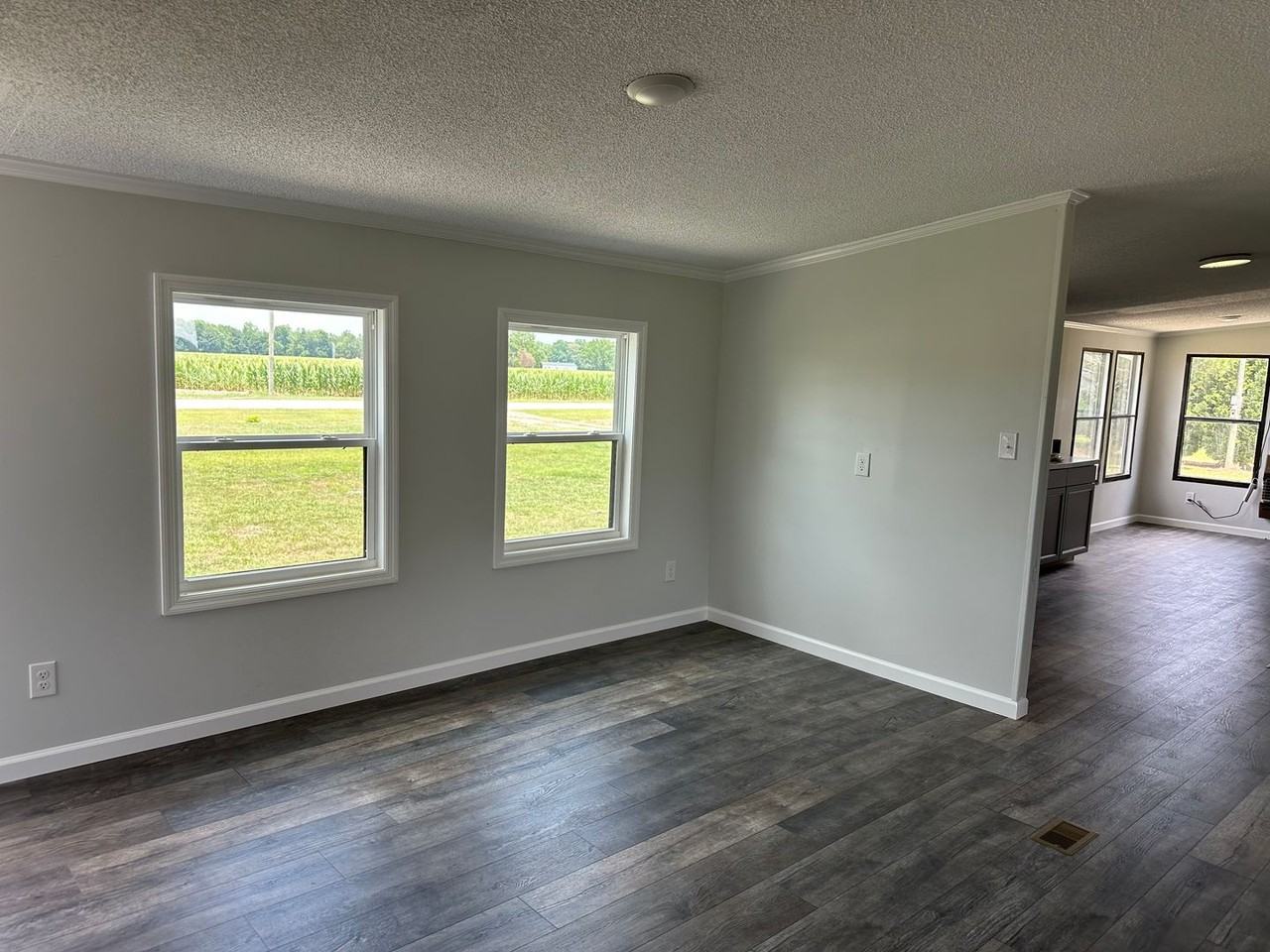 1036 Mill Field Rd - Photo 5 of 26