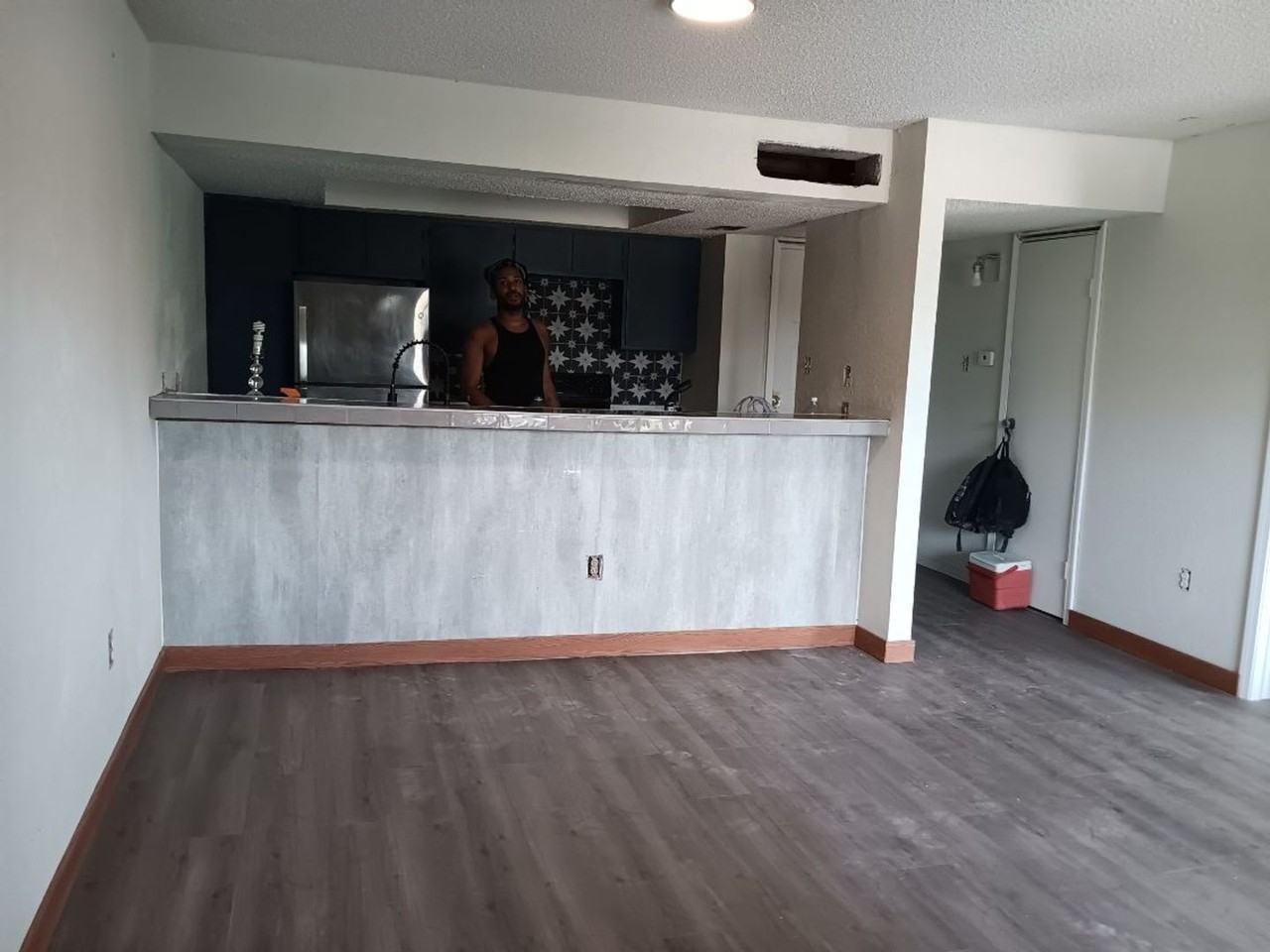 2818 South Bartell Drive - Photo 6 of 25