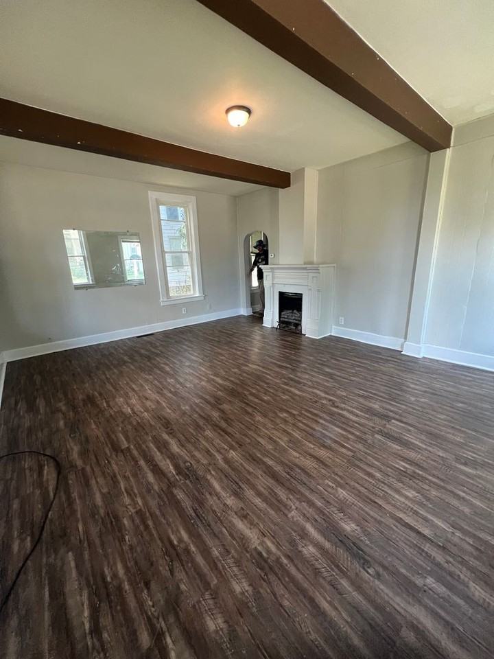 101 S. Walnut St. - Photo 2 of 6