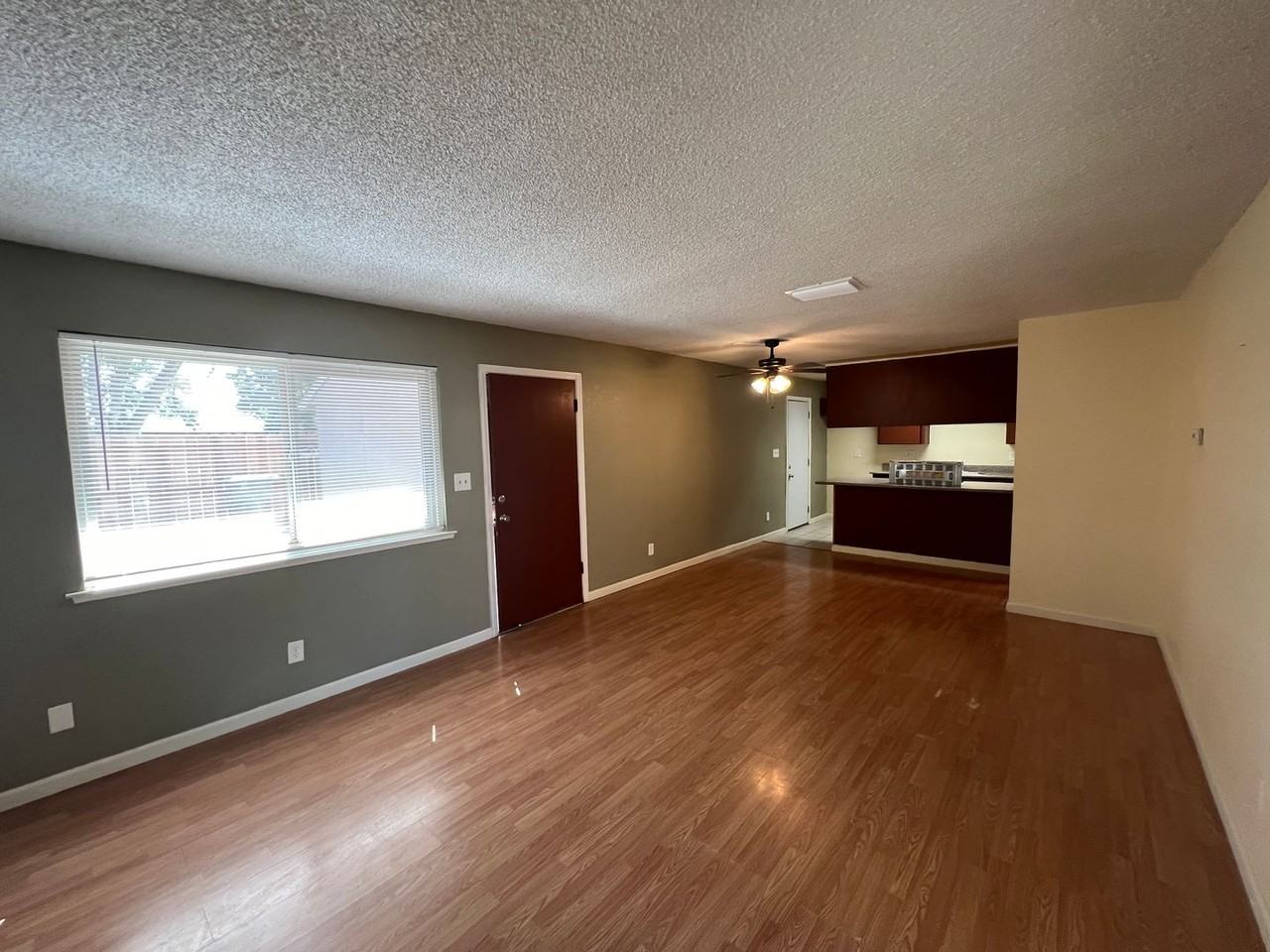 2336 Nancy Ln - Photo 6 of 27