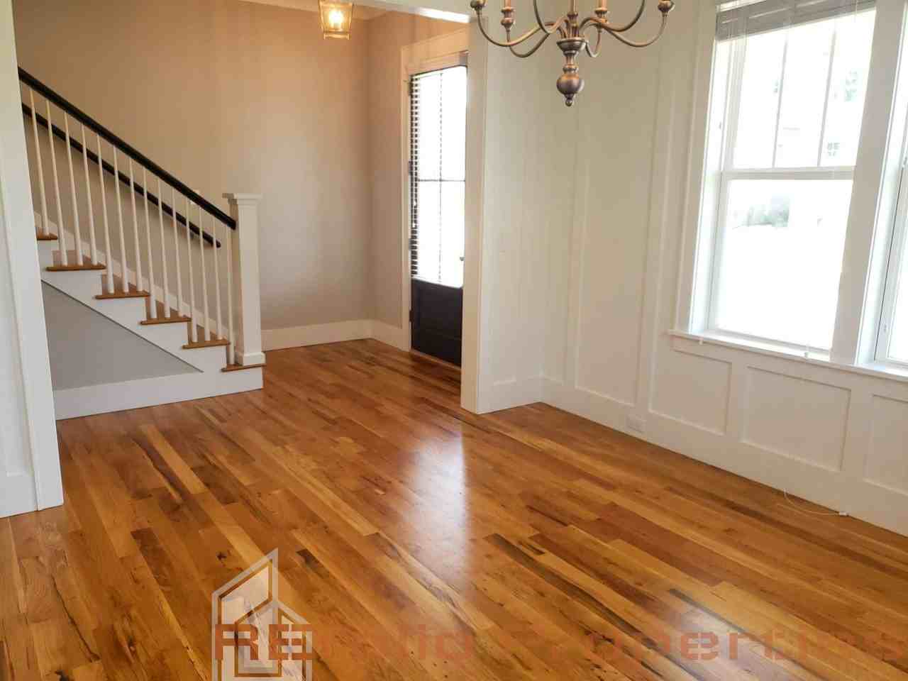 413 Ancient Oaks Dr - Photo 2 of 22