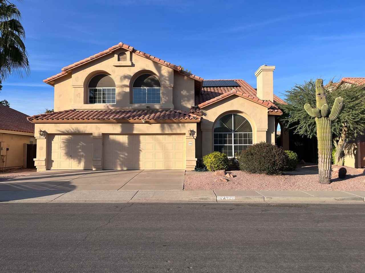 4746 W Carla Vista Dr - Photo 2 of 50