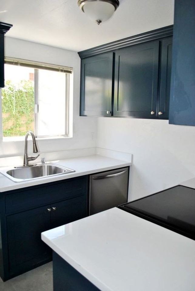 2819 E St #5 - Photo 4 of 13