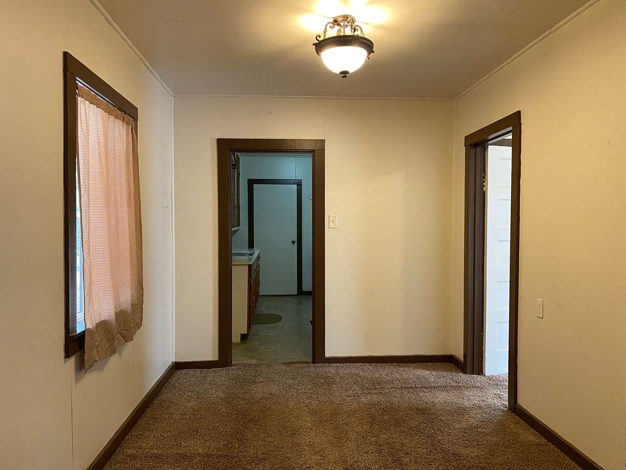 1994 Esperanza Ave - Photo 2 of 10