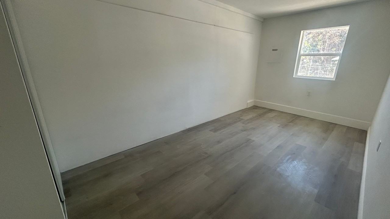 Fourth St Multi-Family - Photo 3 of 8