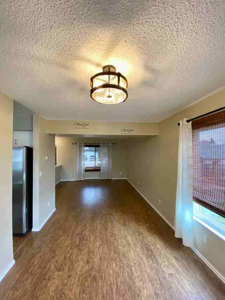 8110 Avens Cir - Photo 6 of 42