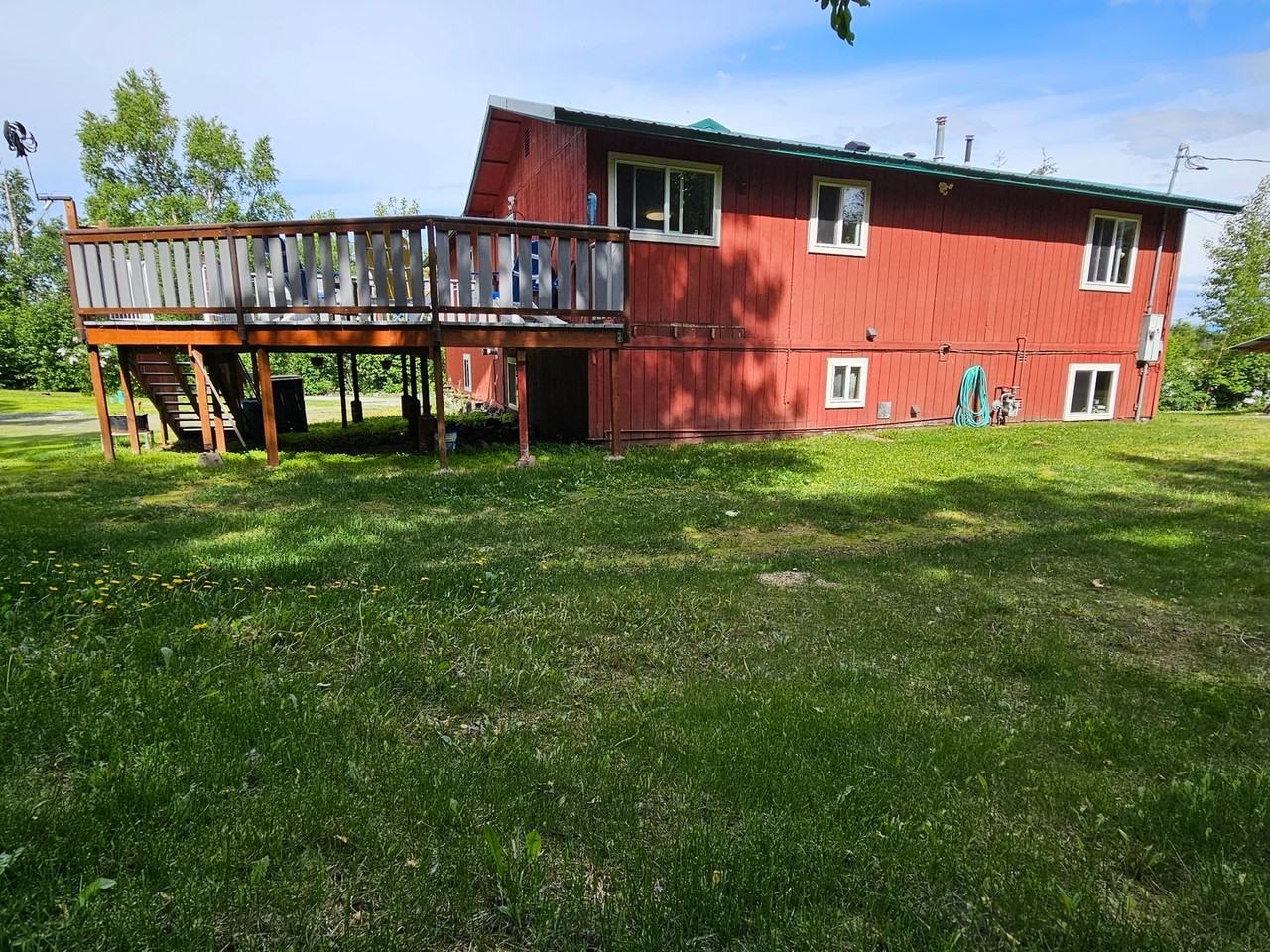 19333 Wildwood Dr - Photo 2 of 37