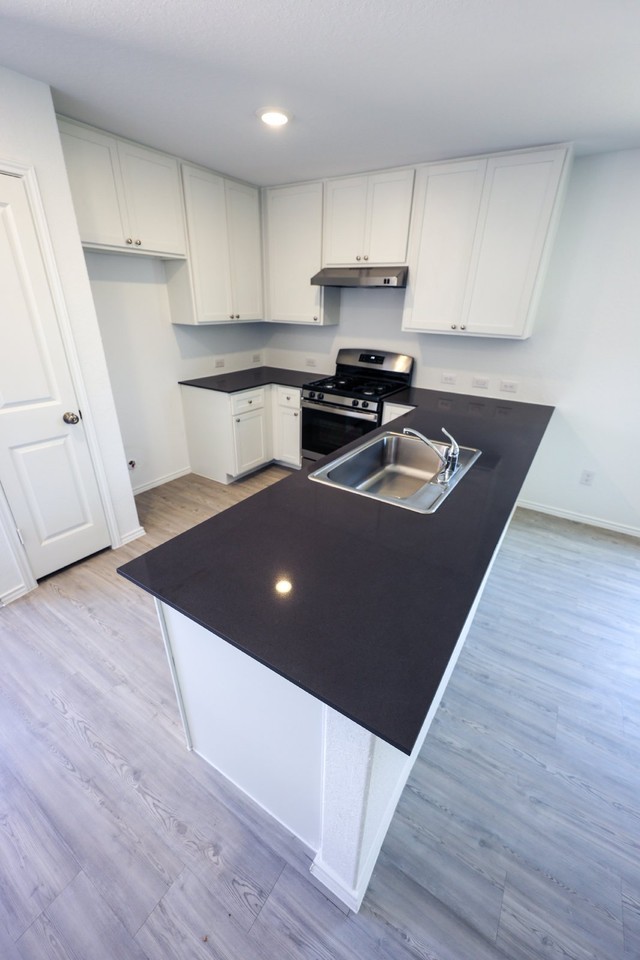 232 Kayden Ct - Photo 5 of 19