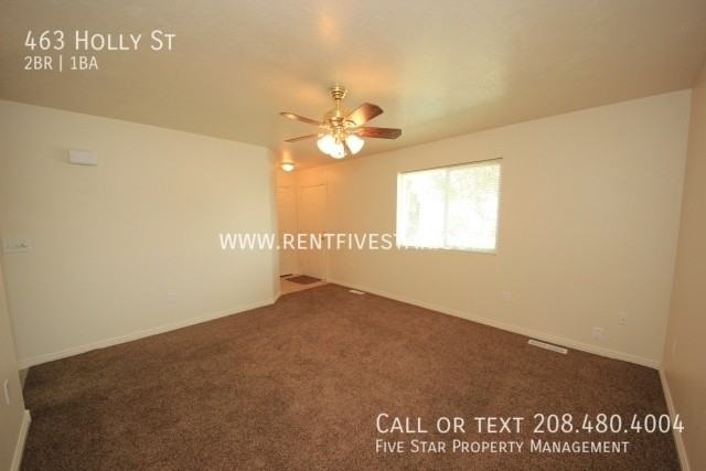 463 Holly St - Photo 3 of 8