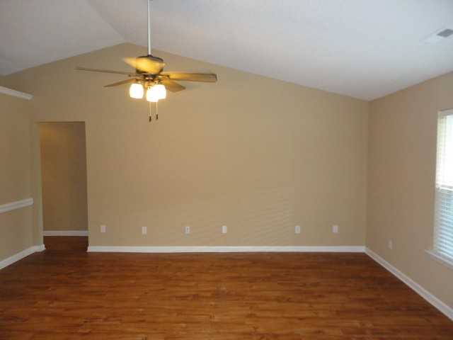 823 Blazingwood Dr - Photo 2 of 12