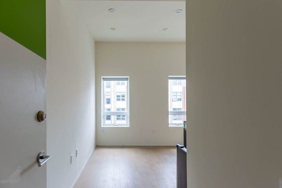 2424 17th St Nw #108 - Photo 5 of 33