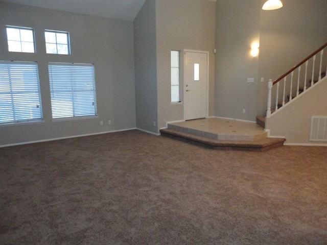 1744 Stagecoach Dr - Photo 2 of 14