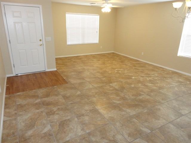 3616 S Double Echo Rd - Photo 2 of 15