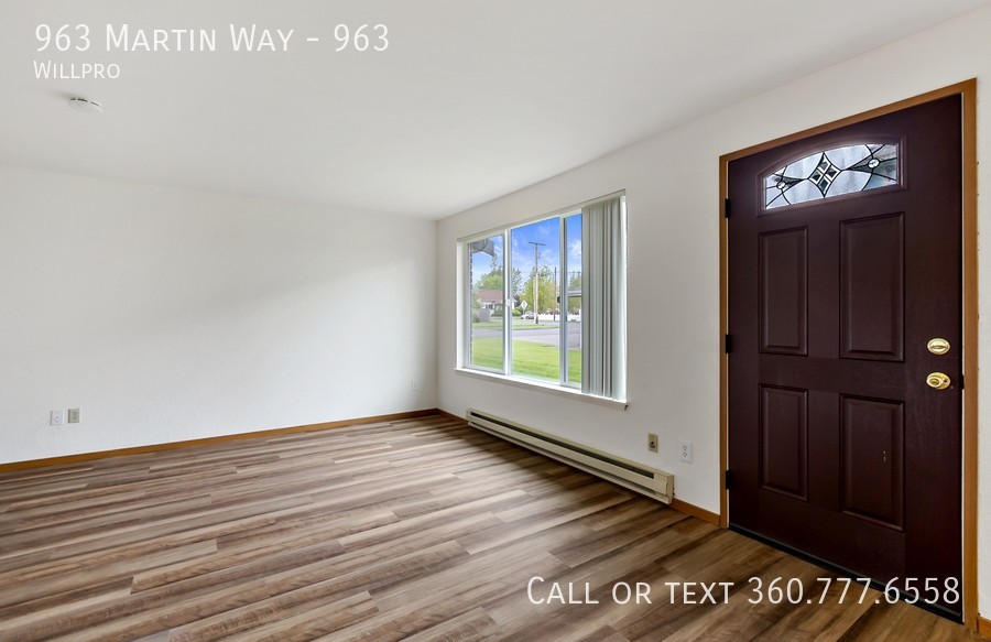963 Martin Way #963 - Photo 3 of 20