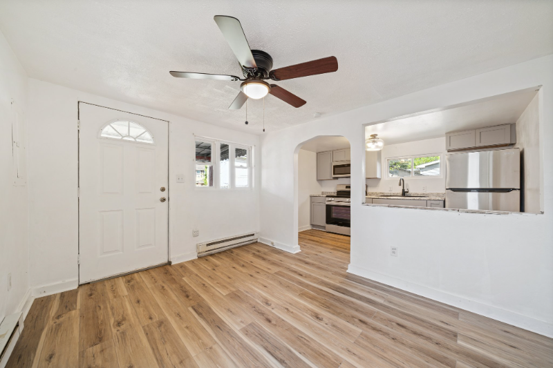 206 Youghogheny St - Photo 3 of 8