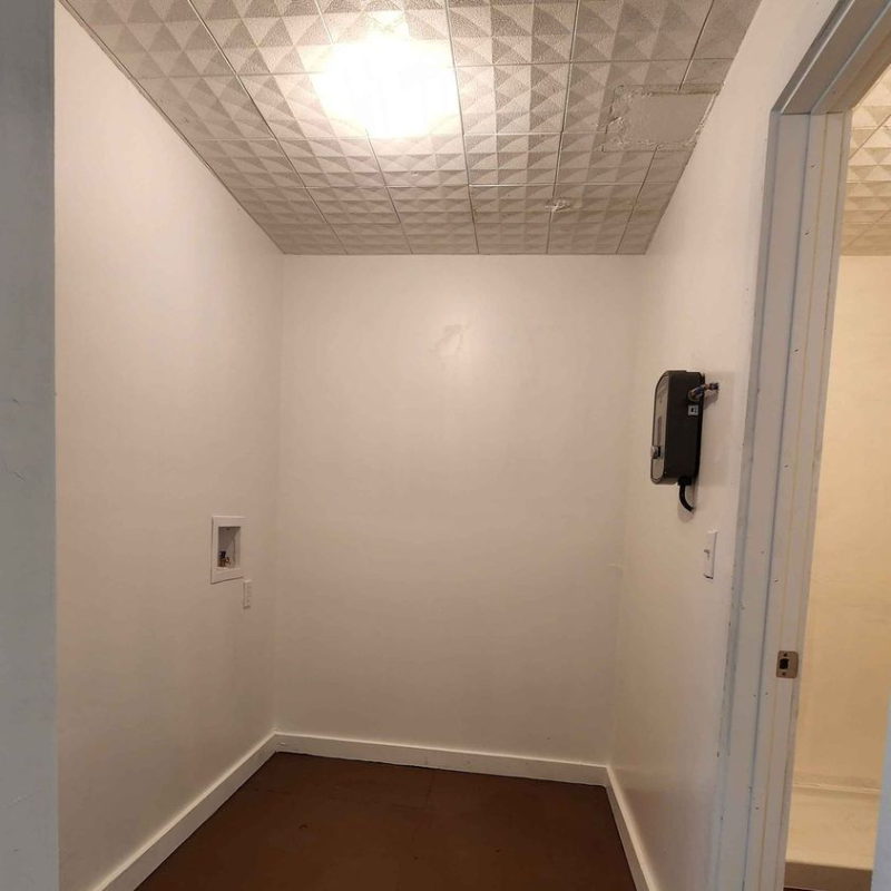 2511 8th St #2511 - Photo 2 of 7