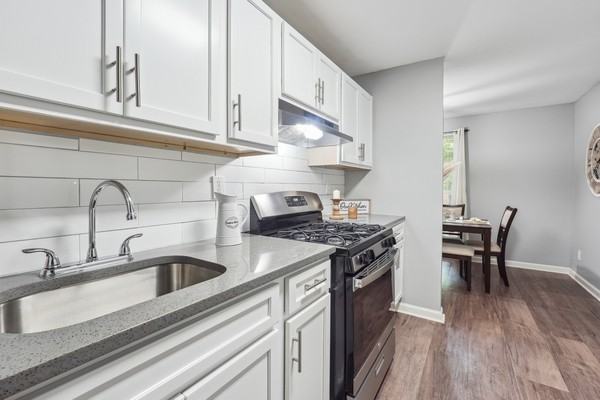 Avondale Village - Photo 3 of 46