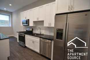 1730 W Greenleaf Ave #105 - Photo 1 of 1