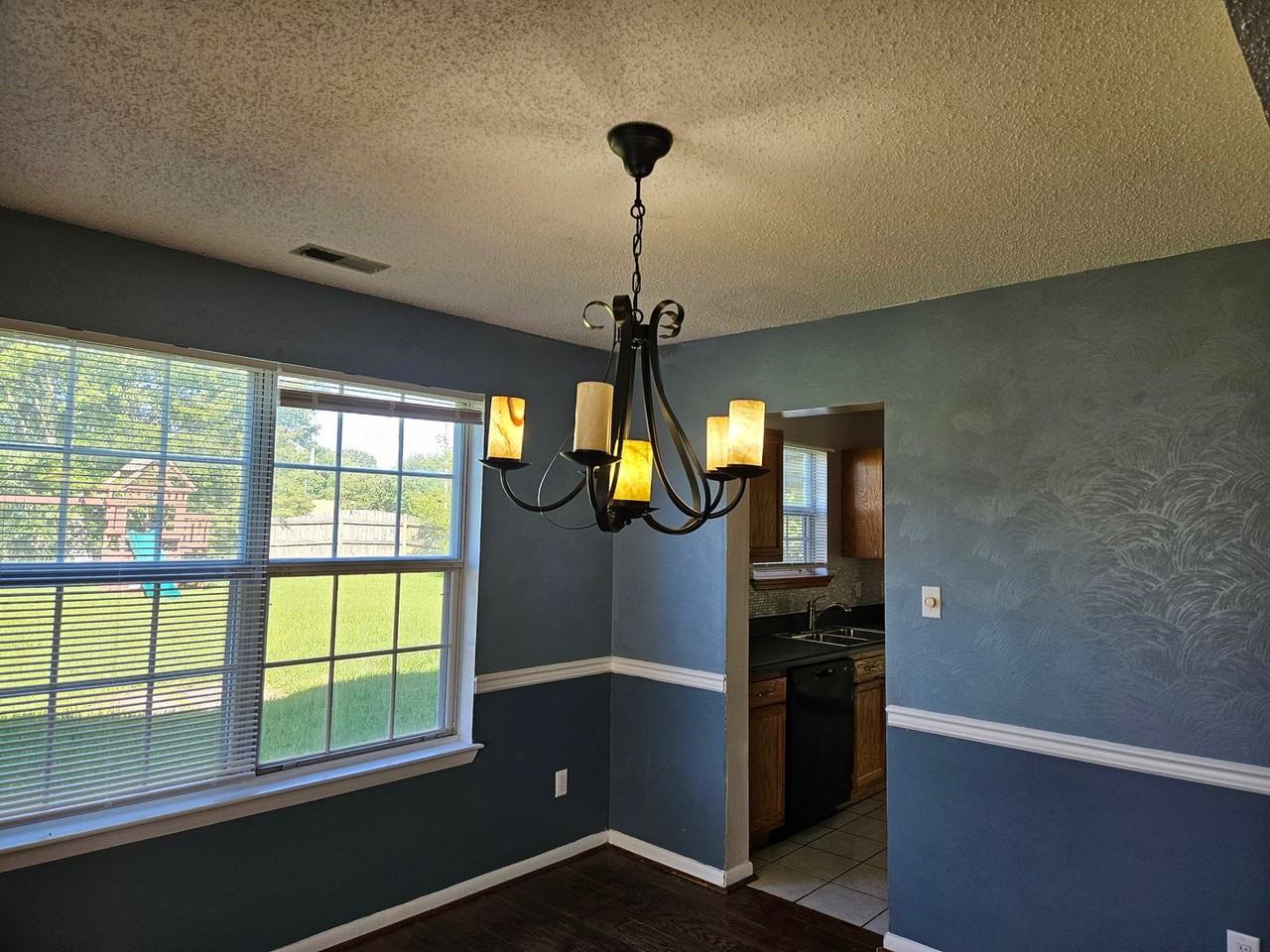 900 Shadow Tree Way - Photo 4 of 22