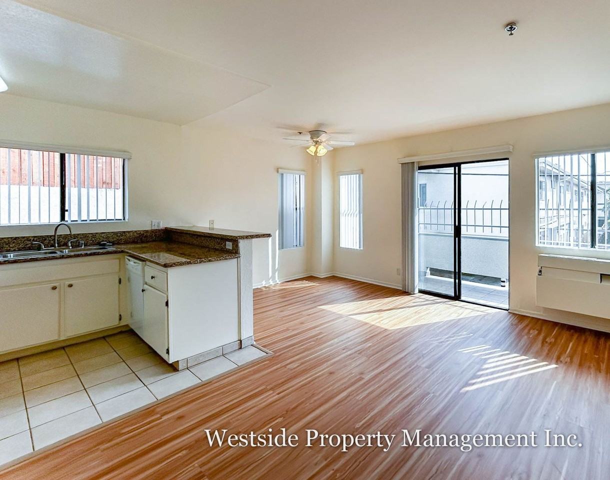 3848 Overland Ave. - Photo 2 of 13