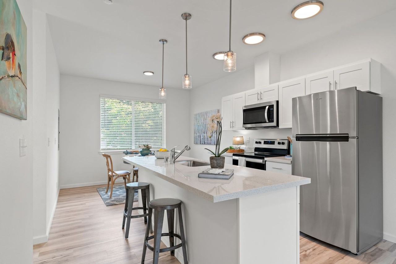 2 Chelan Place - Photo 2 of 35