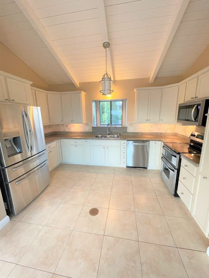 1065 Kalihiwai Pl - Photo 7 of 24