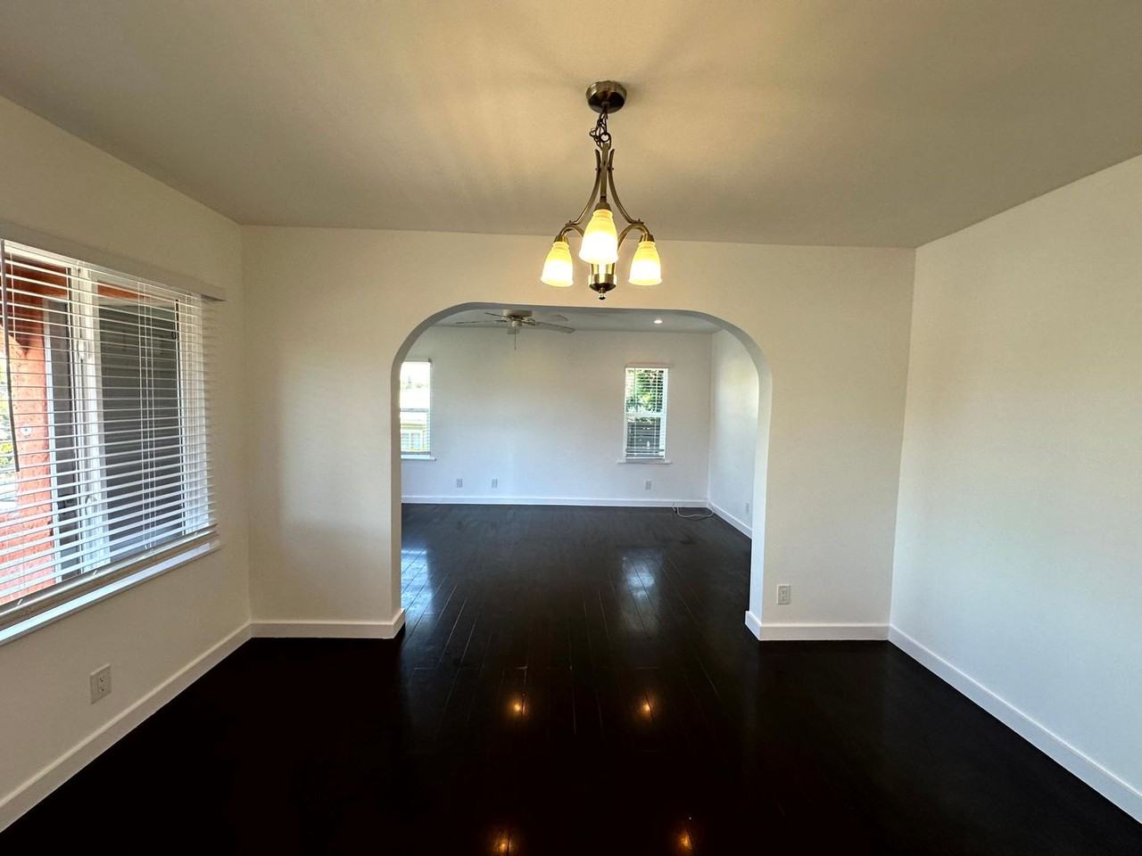 5036 Ladd Ave - Photo 7 of 22