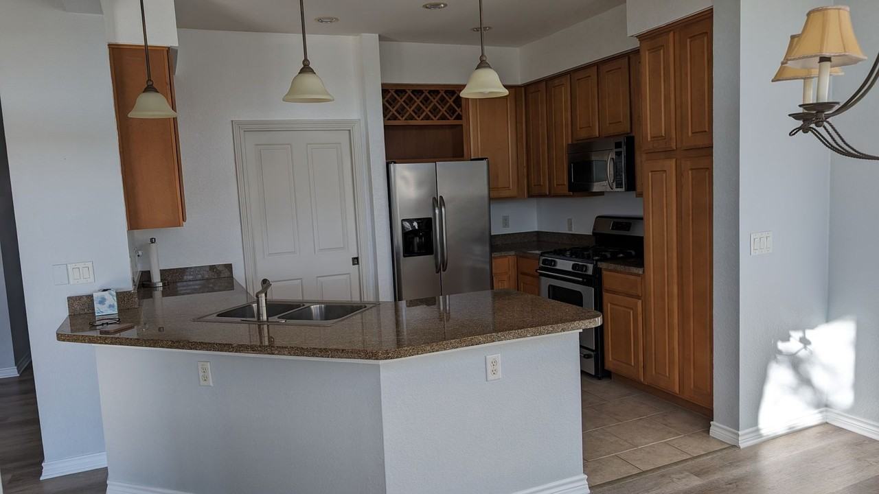 300 San Gabriel Village Blvd - Photo 6 of 16