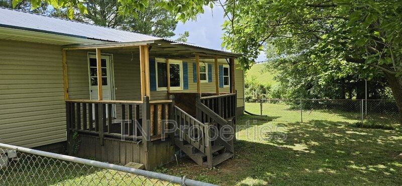 6046 S Old Detour Rd - Photo 3 of 8