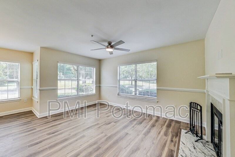 10301 Westridge Dr #101 - Photo 6 of 27
