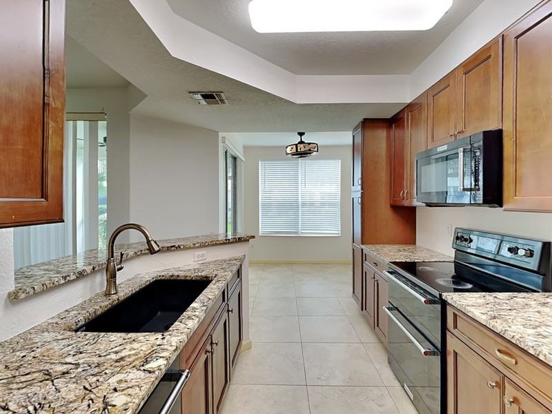 5049 Maxon Ter - Photo 2 of 20