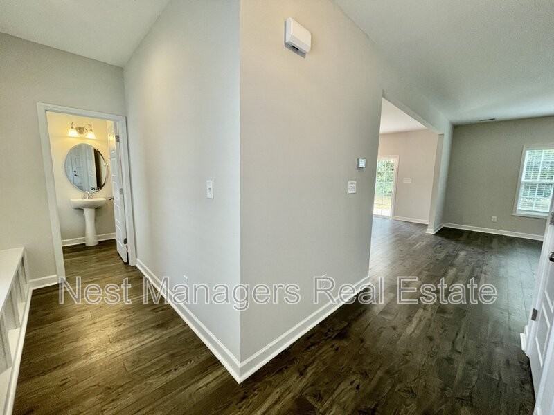 1108 Mayfern Dr - Photo 2 of 28