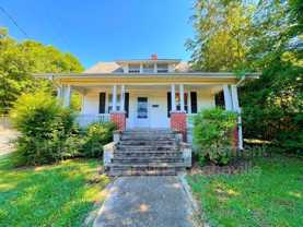 221 Blue Ridge St - Photo 1 of 1